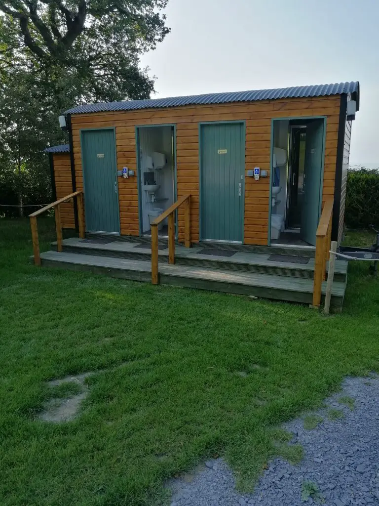 dog friendly campsite facilities